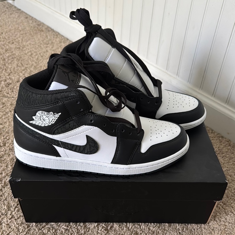 LAST ACT | NEW | Air Jordan 1 Mid SE | M 9.5 | W 11